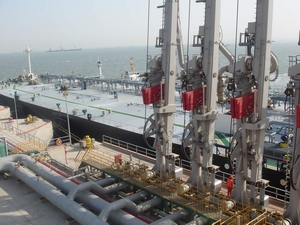天津港30万吨级原油码头工程